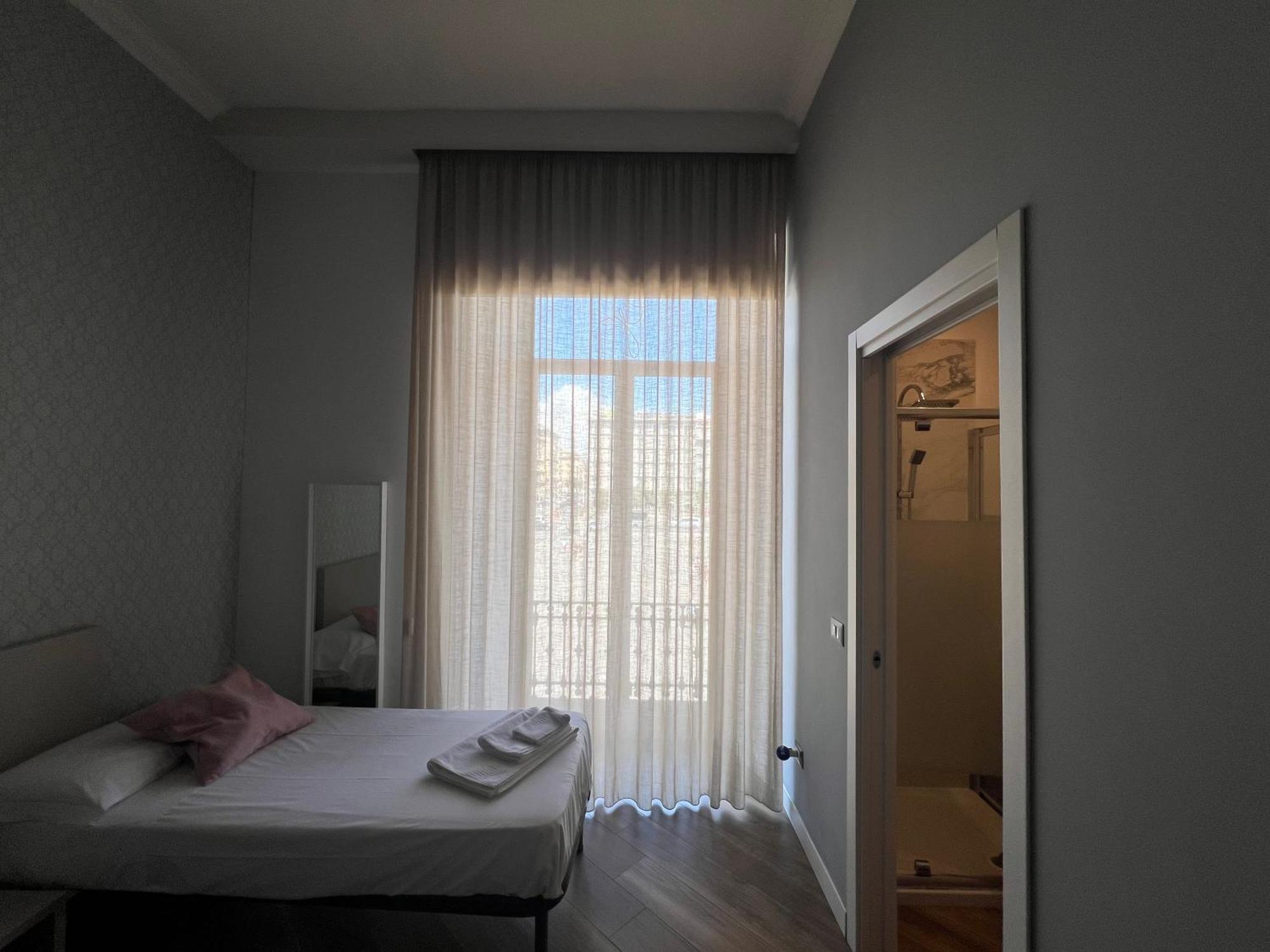 Rooms Garibaldi Neapol Exteriér fotografie